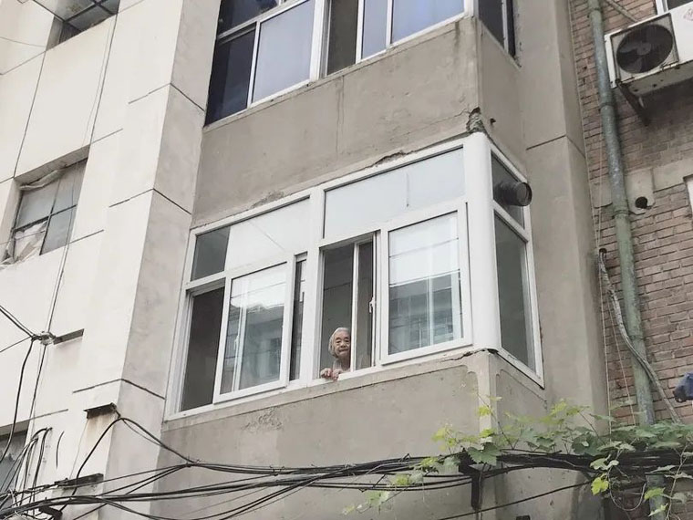 10040.jpg